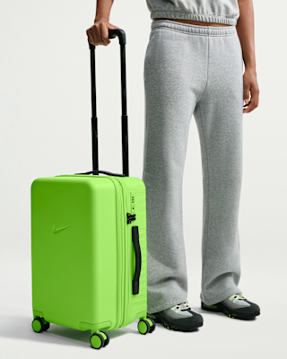 Nike Carry-On Luggage 56cm (approx.) Hardshell (52L). Nike IL